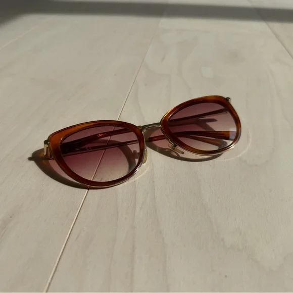 [Longchamp] Women's Brown Frame Sunglasses with Gold Details - Picture 3 of 11